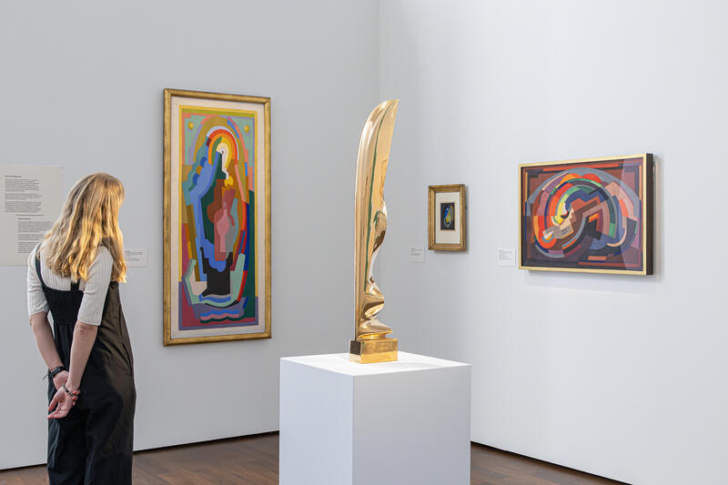 s:64:"Arp Museum zeigt Kampf abstrakter Künstler gegen den Faschismus";