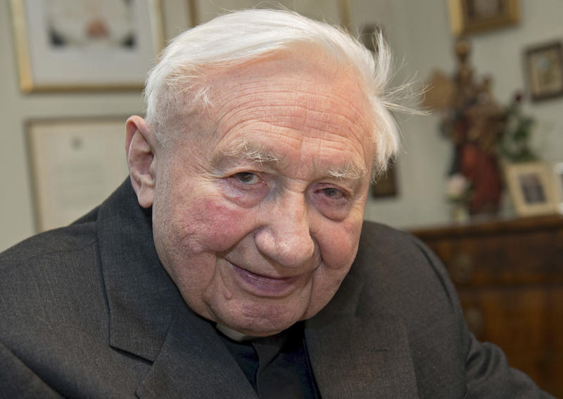 Der Papstbruder und frühere Domspatzen-Chorleiter Georg Ratzinger wird 95 Jahre.