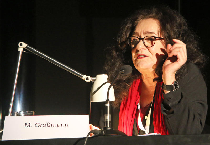 s:156:"Mechthild Grossmann (70) liest am 20.02.19 auf dem Bremer Kongress fuer Intensivmedizin aus Mary Shelleys Roman "Frankenstein oder Der moderne Prometheus". ";