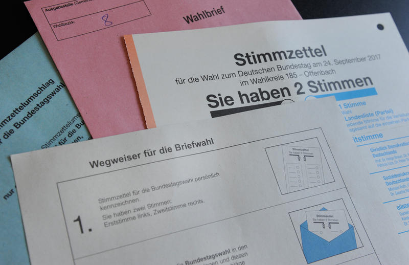s:114:"In fast allen Ländern können bald behinderte Menschen ohne Ausnahme wählen und dabei auch die Briefwahl nutzen.";