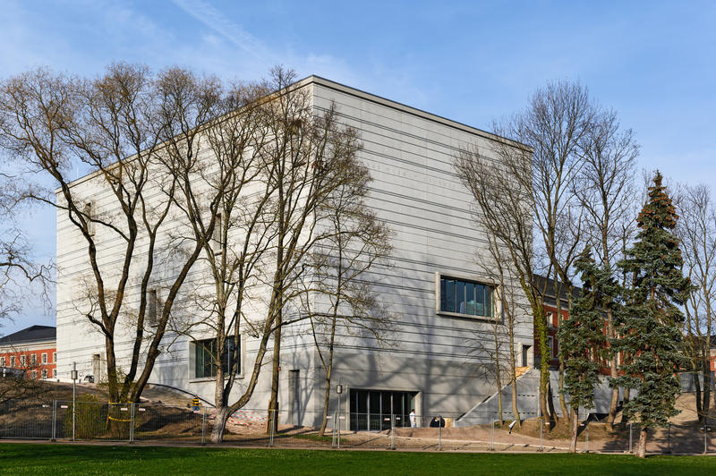 s:25:"Das Neue Museum in Weimar";