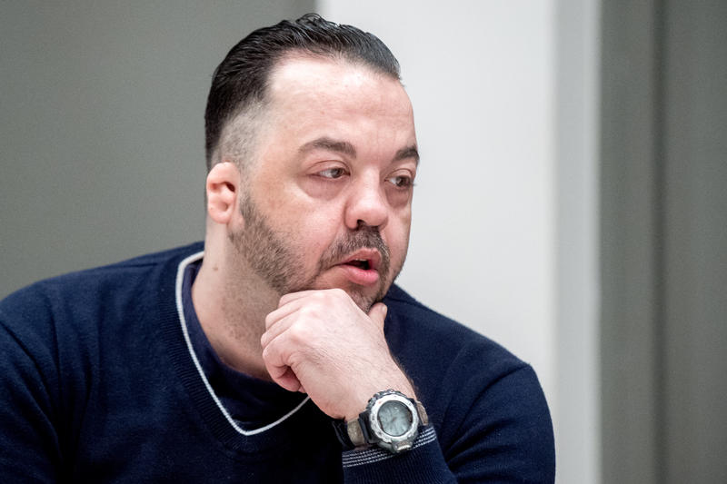 s:78:"Patientenmörder Niels Högel am Tag der Verurteilung im Landgericht Oldenburg";