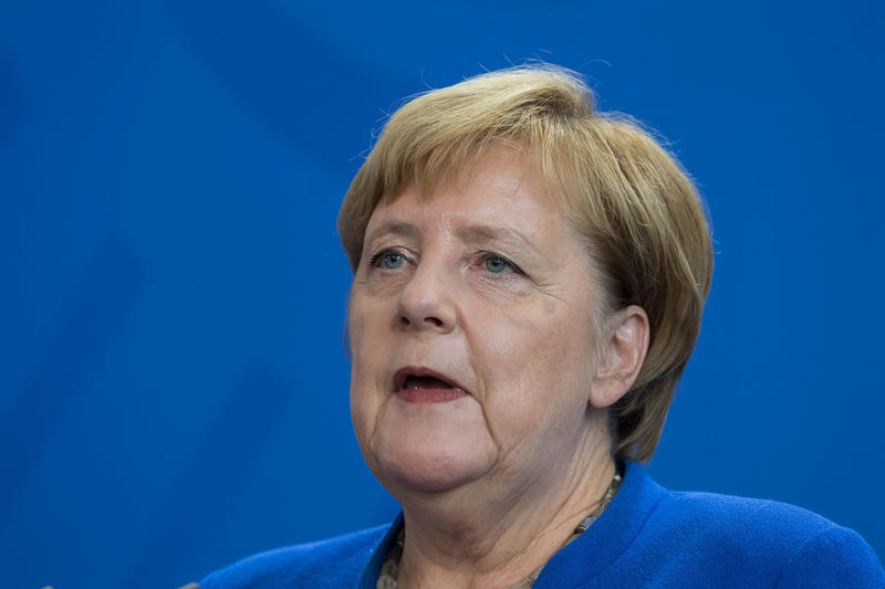 s:26:"Angela Merkel (Archivbild)";