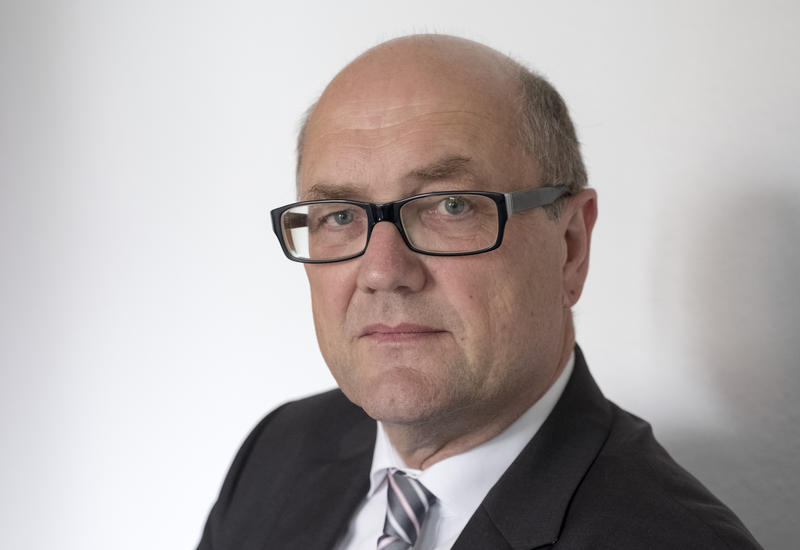 s:166:"Prälat Martin Dutzmann ist Bevollmächtigter des Rates der Evangelischen Kirche in Deutschland (EKD) bei der Bundesrepublik Deutschtland und der Europäischen Union.";