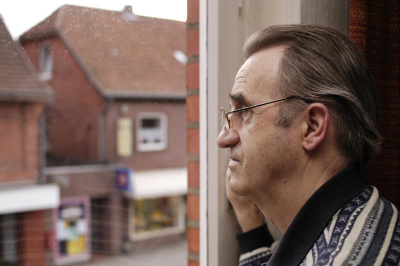 s:41:"Auch Männer werden Opfer von Missbrauch.";