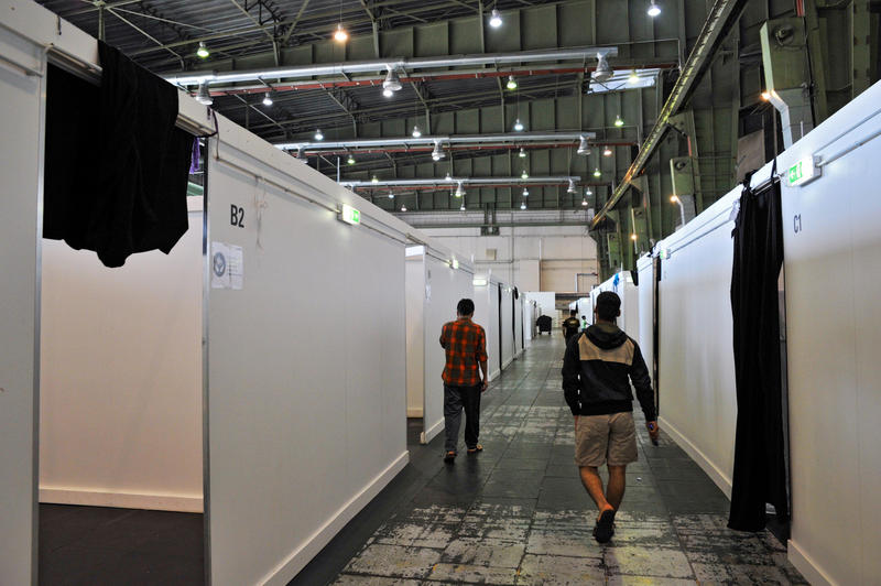 s:95:"Flüchtlingsunterkunft auf dem Gelände des ehemaligen Flughafens Berlin-Tempelhof (Archivbild)";