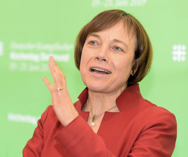 s:30:" Annette Kurschus (Archivbild)";