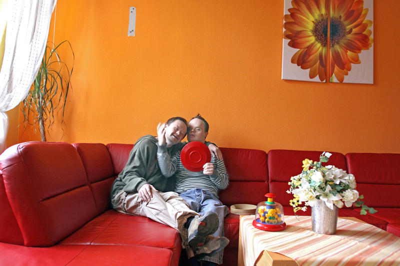 s:38:"Bewohner einer Behinderteneinrichtung ";