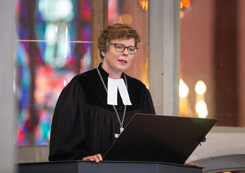 s:14:"Beate Hofmann ";