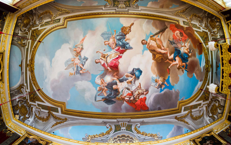 s:71:"Paraderäume im Dresdner Schloss rekonstruiert: Decke im Audienzgemach.";