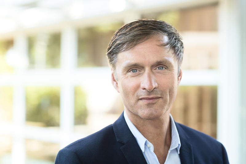 s:16:"Andreas Theurich";