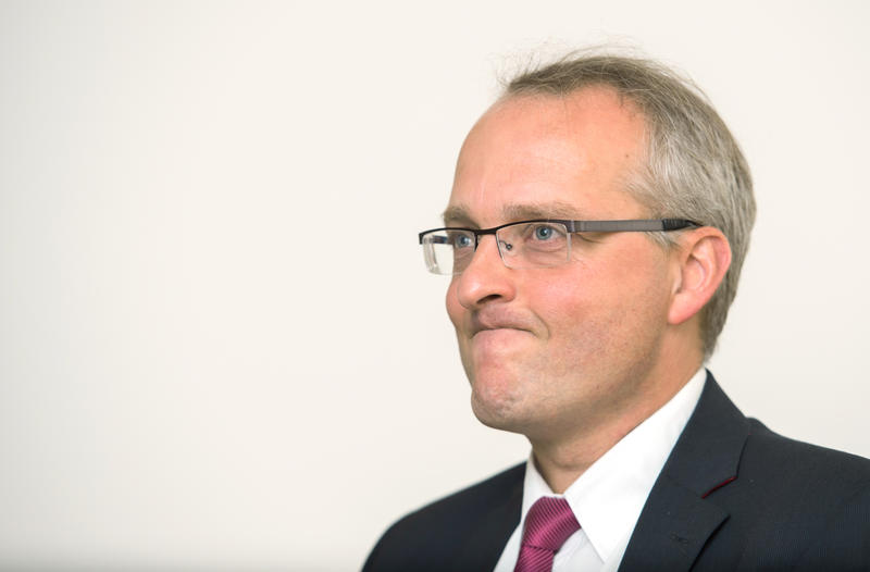 s:17:"Carsten Rentzing ";
