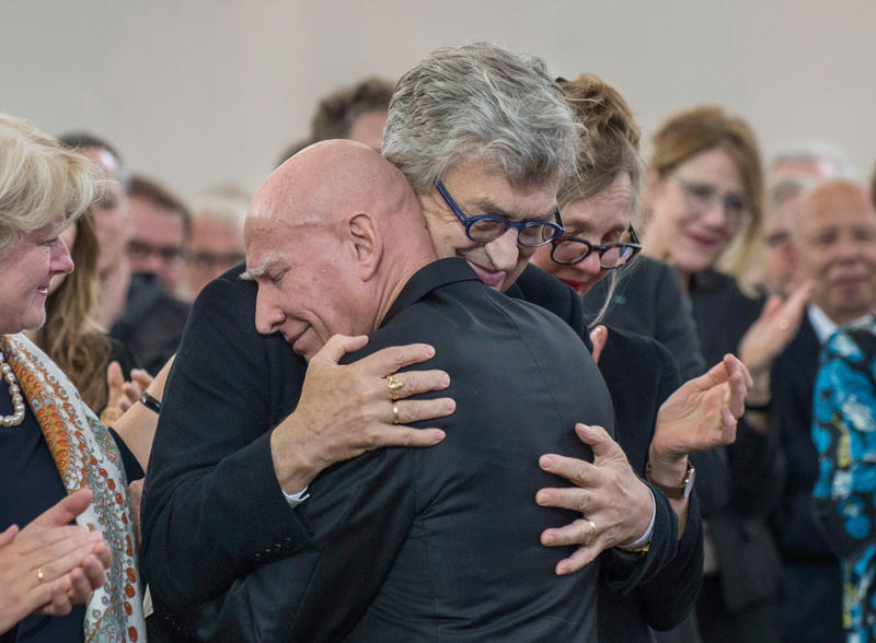 s:47:"Sebastiao Salgado und sein Laudator Wim Wenders";