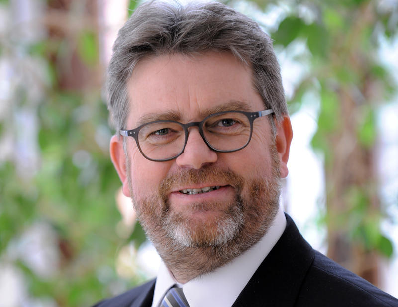 s:17:"Christian Schucht";