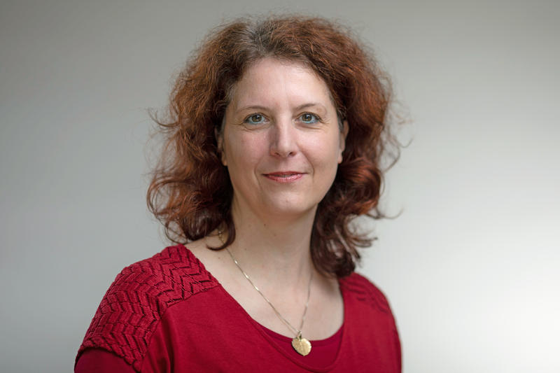 s:14:"Marianne Dehne";