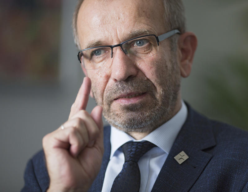 s:78:"Rheinischer Praeses Rekowski: Mehr Geld fuer Integration statt Steuersenkungen";