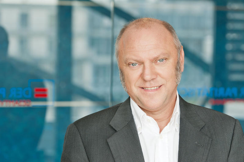 s:16:"Ulrich Schneider";