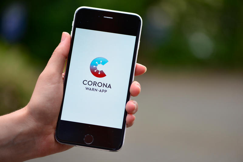 s:169:"Aufgrund der Corona-Warn-App gibt es im Land Bremen nach Angaben von Gesundheitssenatorin Claudia Bernhard (Linke) noch «keinerlei Rückmeldungen». (Foto vom 15.06.20)";