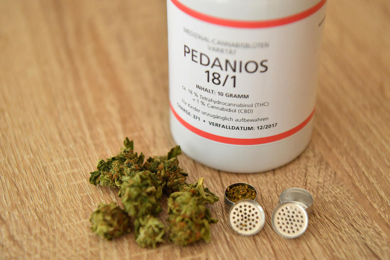 s:28:"Cannabis-Medikament Pedanios";