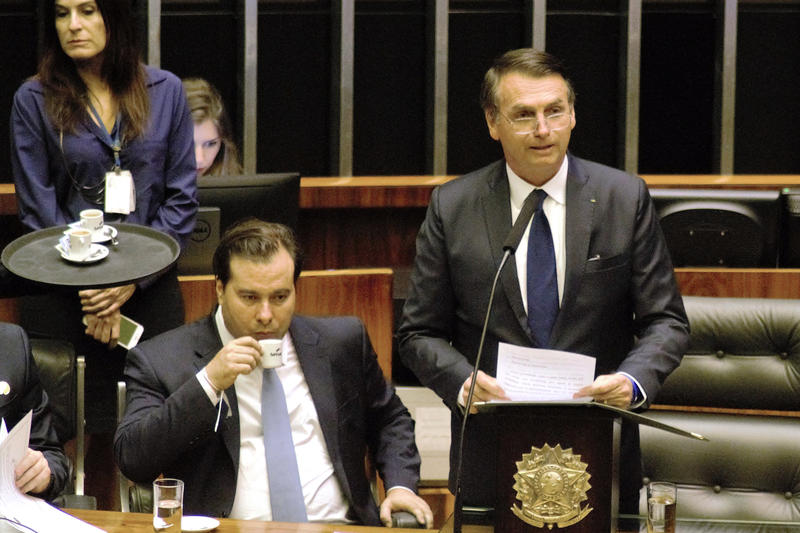 s:14:"Jair Bolsonaro";