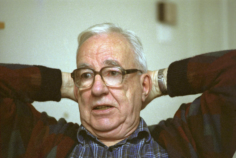 s:17:"Kurt Marti (2001)";