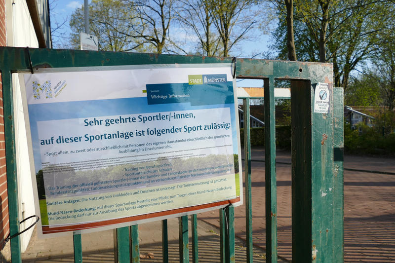 s:53:"Die Corona-Pandemie bremst auch den Vereinssport aus.";