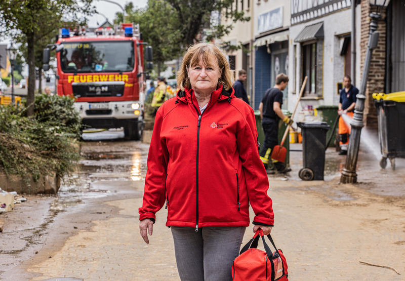 s:29:"Pflegedienstleiterin Ida Kile";