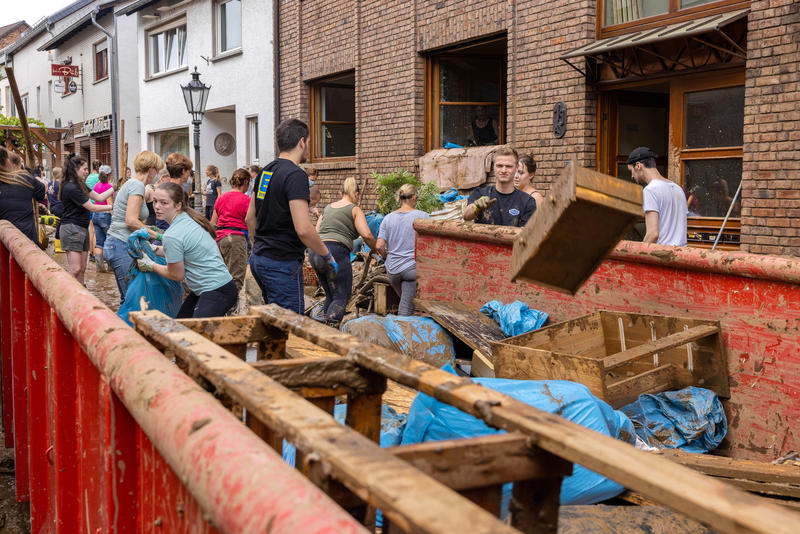 s:22:"Odendorf nach der Flut";