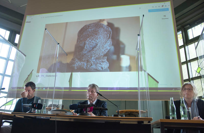 s:46:"Missbrauchsbetroffene kaempft fuer Transparenz";