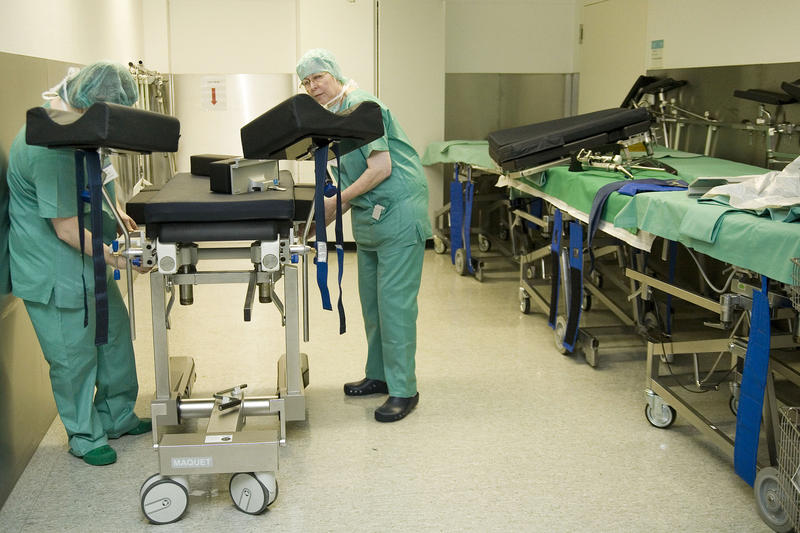 s:31:"Eine Operation wird vorbereitet";