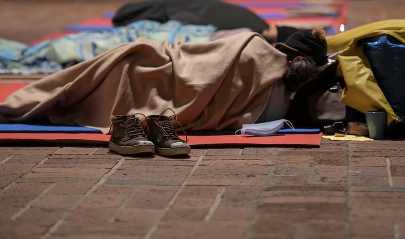 s:21:"Symbolbild: Obdachlos";