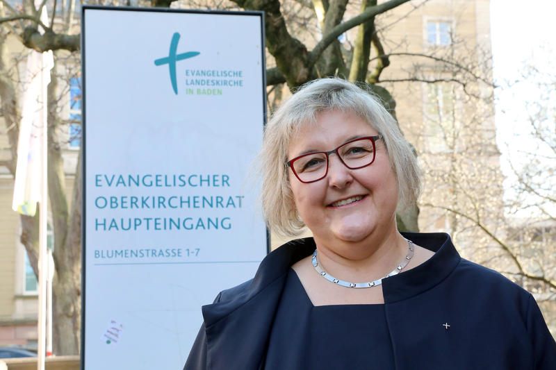 s:16:"Heike Springhart";