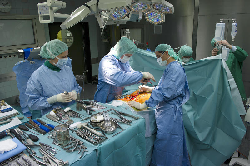 s:24:"Operation im Krankenhaus";