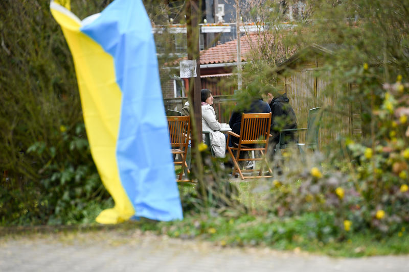 s:66:"Blau-gelber Treffpunkt in Neustadt hilft ukrainische Gefluechteten";