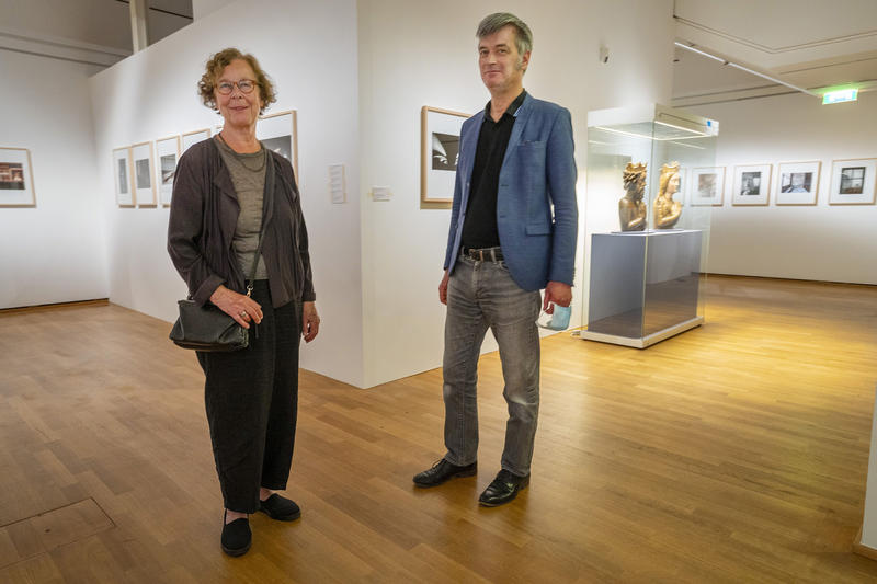 s:77:"Barbara Klemm und Christoph Brech stellten ihre Ausstellung in Paderborn vor.";