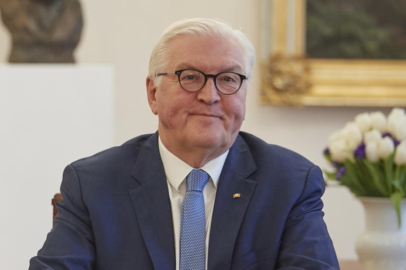 s:45:"Steinmeier gratulierte dem MDR (Archiv-Bild).";