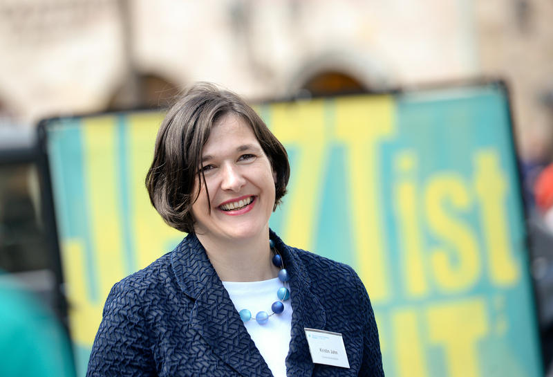 s:12:"Kristin Jahn";