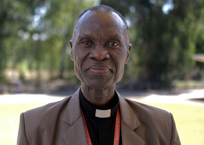 s:103:"Richard Rwiza, Dekan der theologischen Fakultät der Katholischen Universitaet von Ostafrika in Nairobi";