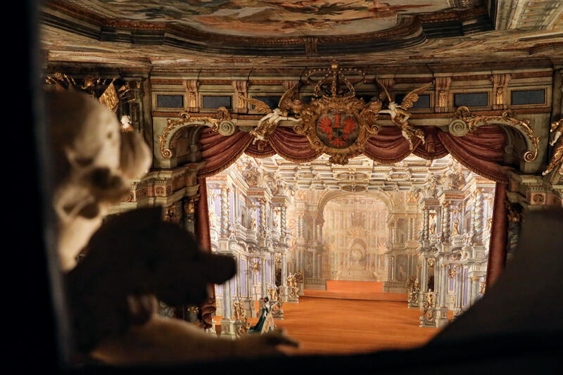s:18:"Opernhaus Bayreuth";