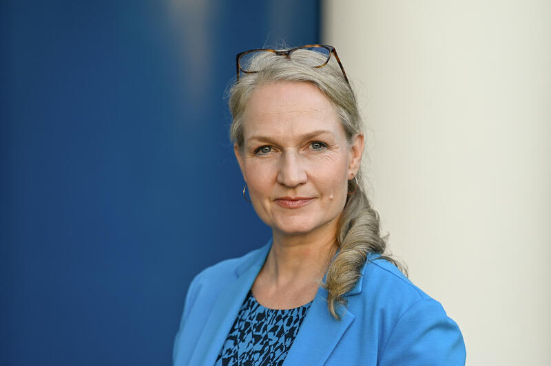 s:17:"Ariadne Klingbeil";