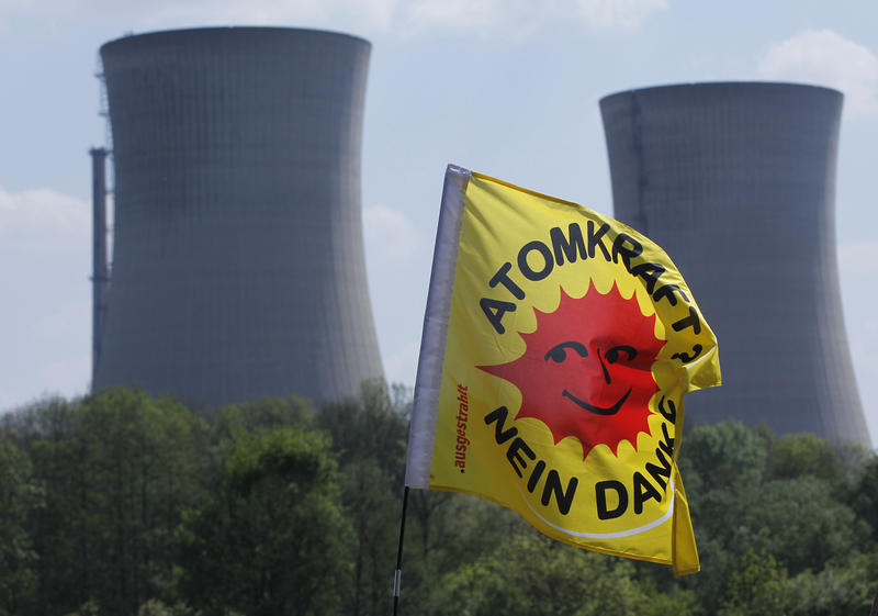 s:24:"Themenfoto Atomkraftwerk";