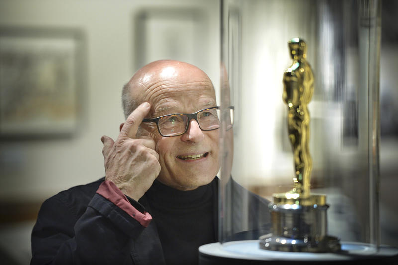 s:54:"Oscar-Preisträger Schlöndorff vor einem Oscar (2013)";