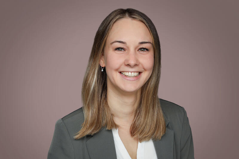 s:11:"Silke Mehre";