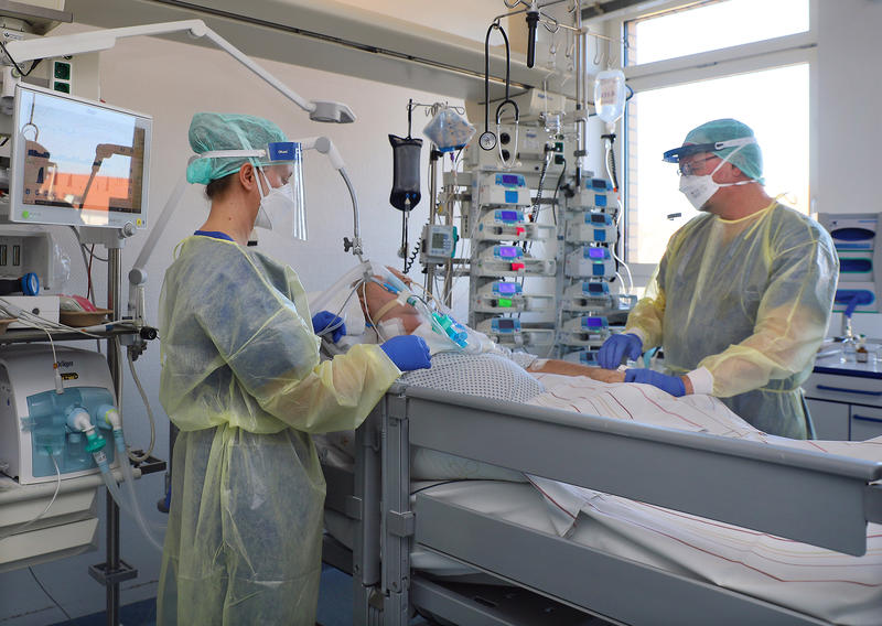 s:33:"Intensivbehandlung im Krankenhaus";