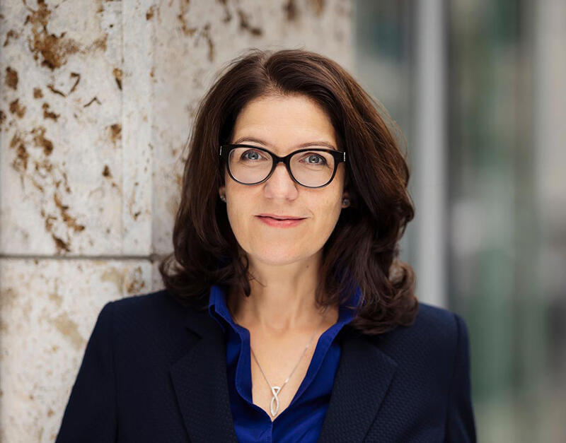 s:15:"Melanie Kanzler";