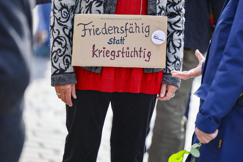 s:27:"Ostermarsch Rhein-Ruhr 2025";