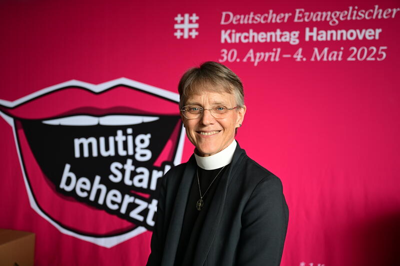 s:19:"Mariann Edgar Budde";