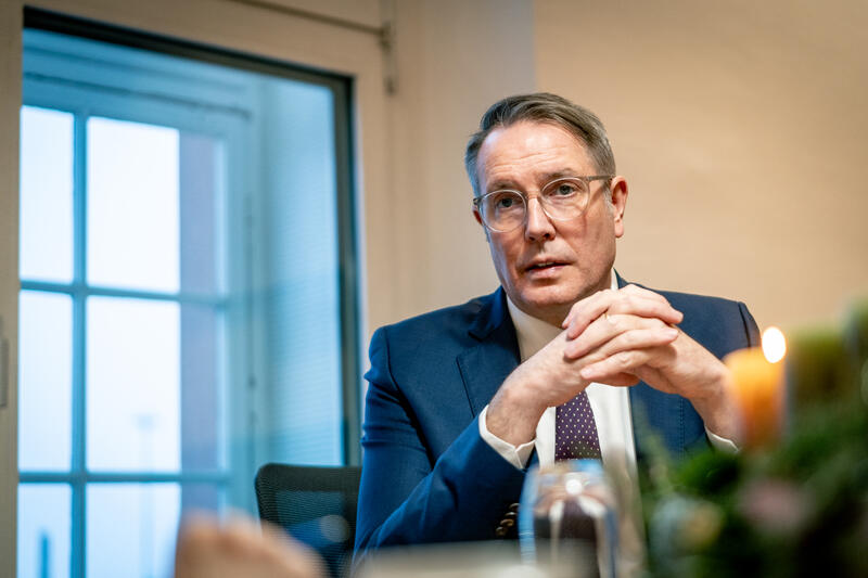 s:66:"Alexander Schweitzer (SPD), Ministerpräsident von Rheinland-Pfalz";