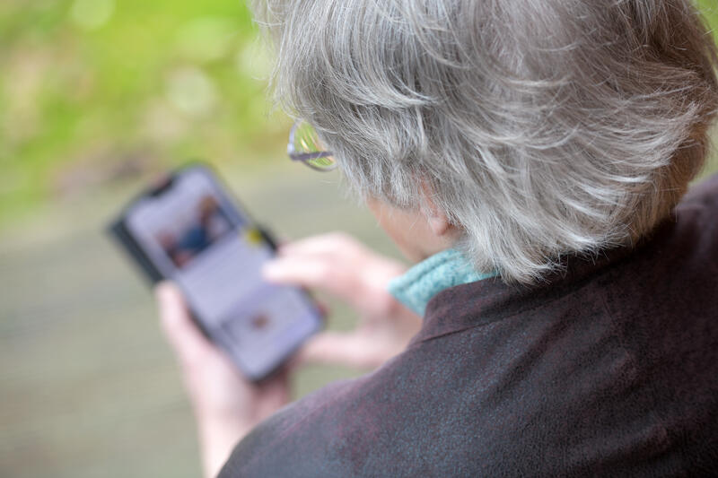 s:43:"Digitalisierung hängt Ältere zunehmend ab";