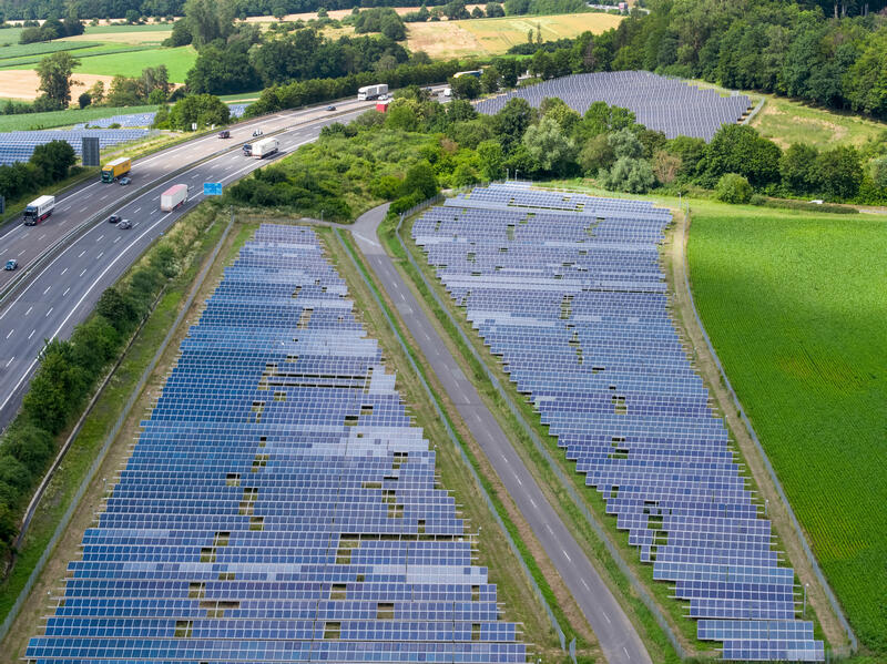s:18:"Photovoltaikanlage";